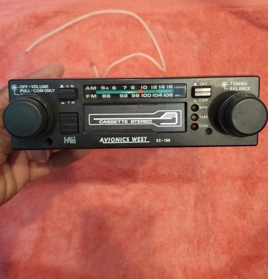 Avionics West EC-100