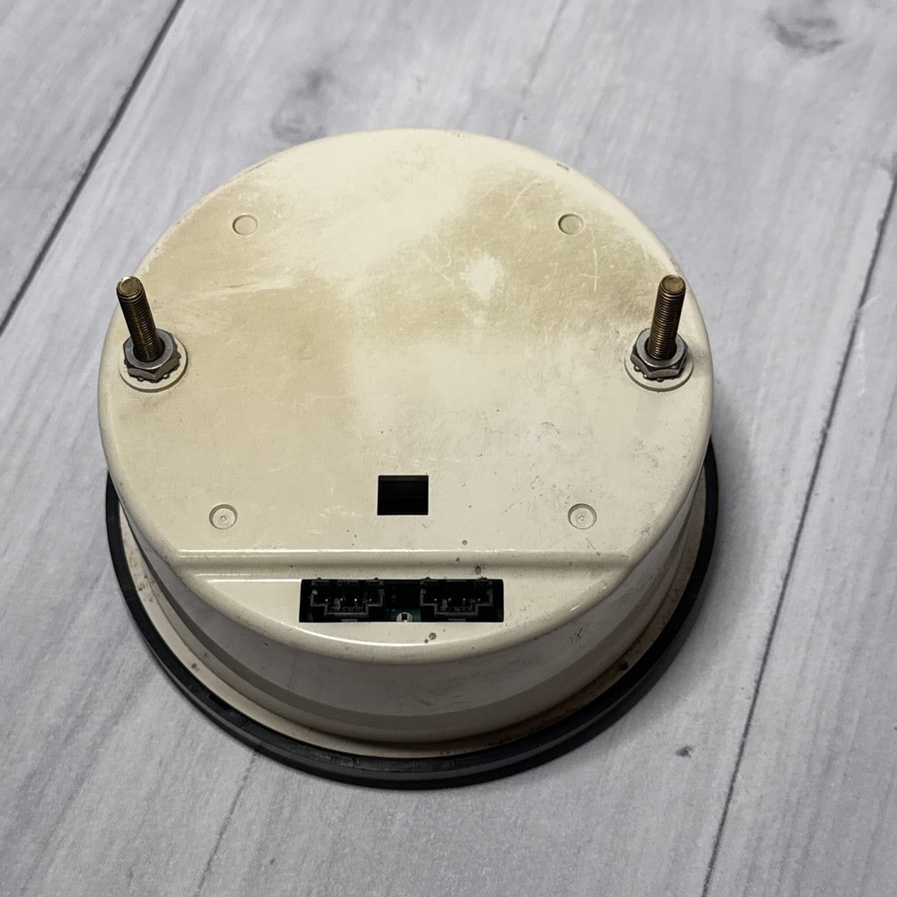 MACK SPEEDOMETER 21165268