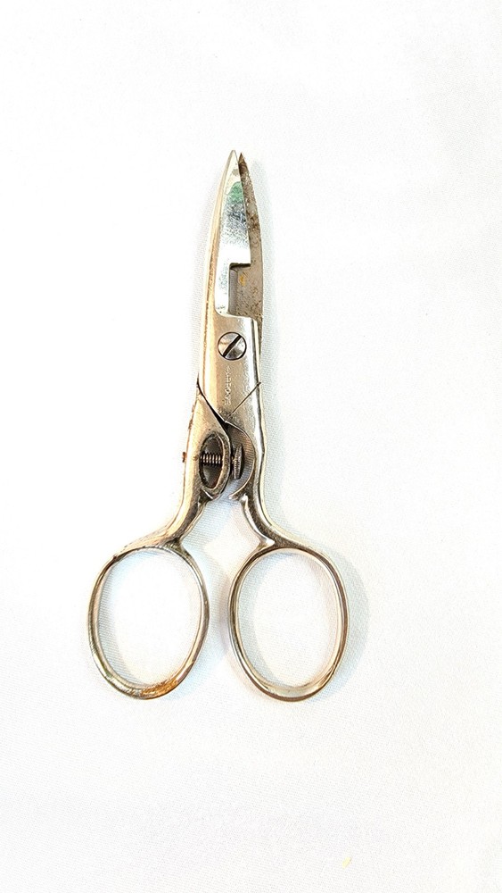 Vintage Arrow Buttonhole Scissors Embroidery Sewing