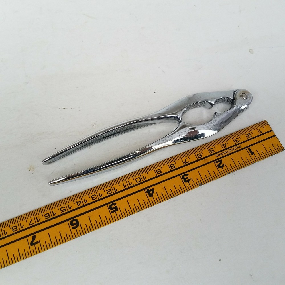 Shell Walnut Seafood Nut Cracker Plier 6.25-Inch Long