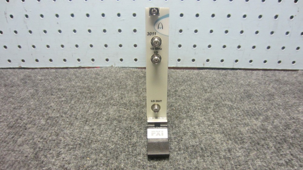 Aeroflex 3011 RF Synthesizer PXI Module