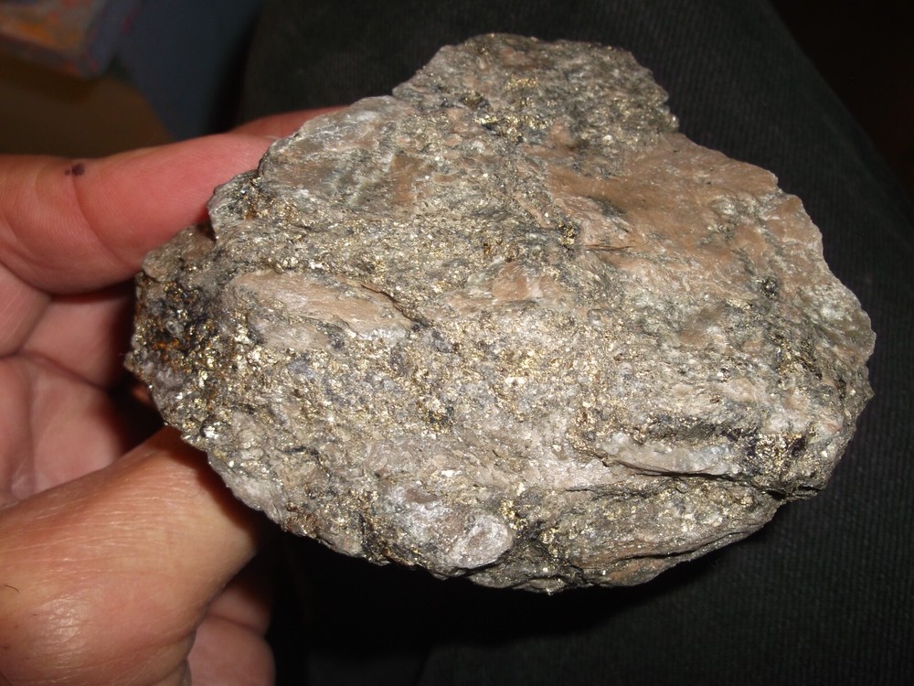 Gold, silver, copper, 357 grams samples ,ore high grade .