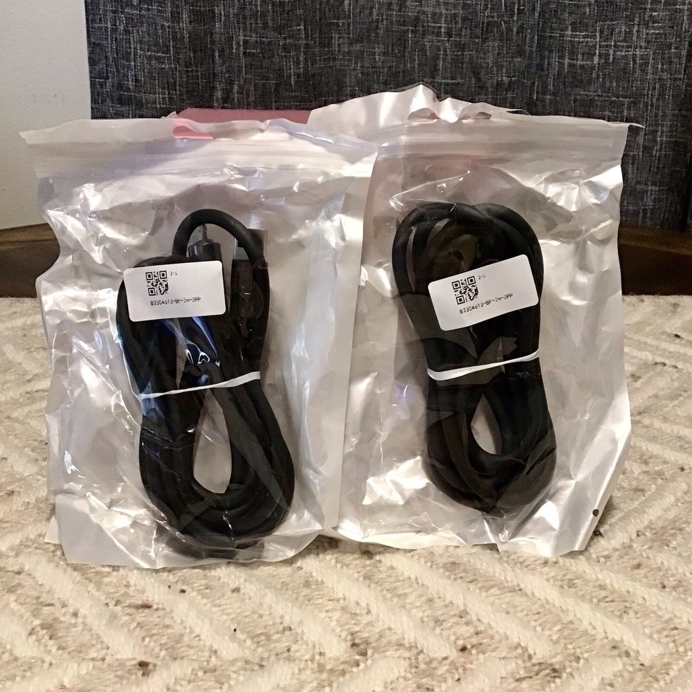 NEW Set Of 2 DisplayPort Computer Cable’s