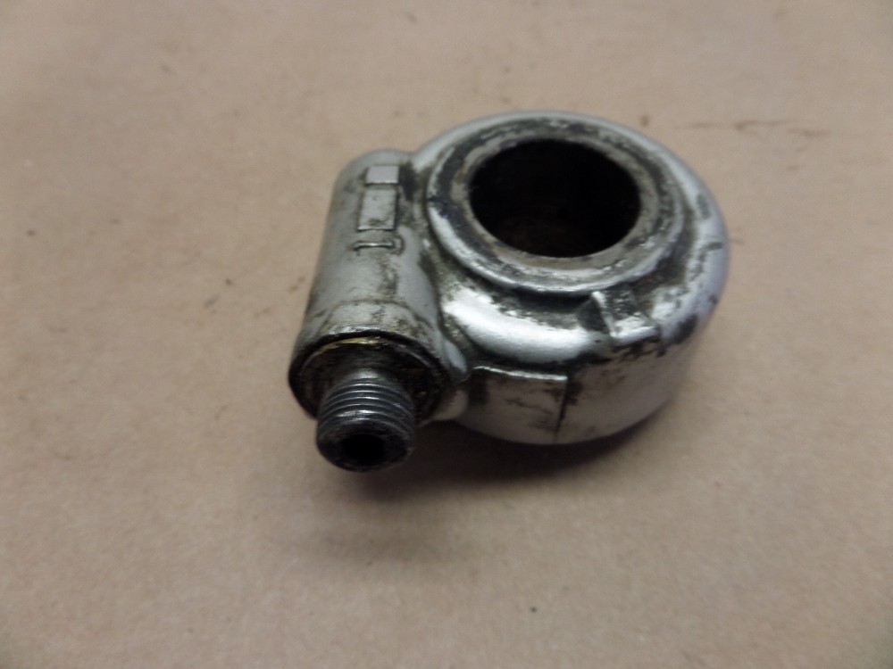 1994 KAWASAKI NINJA 750 SPEEDOMETER DRIVE HUB UNIT