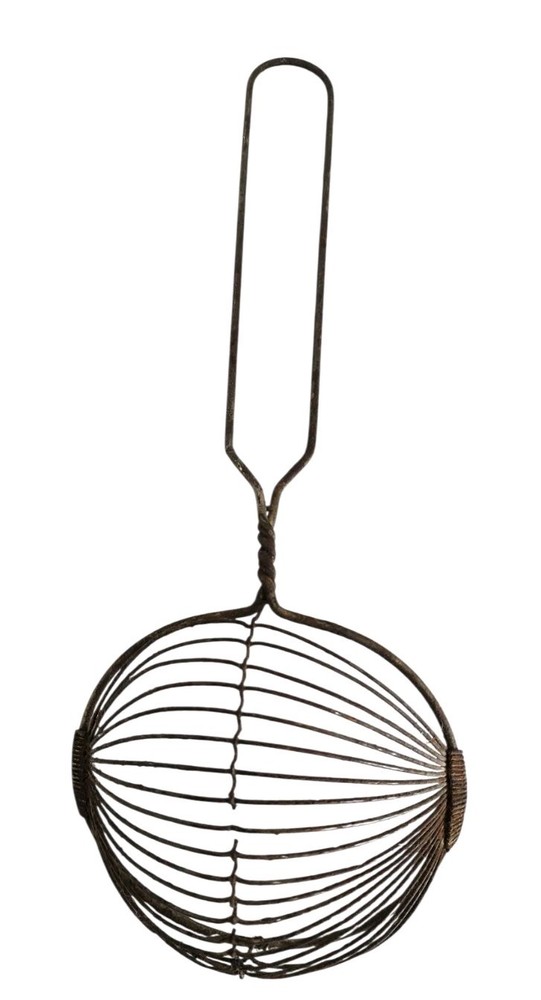 Vintage Wire Scoop Round Strainer