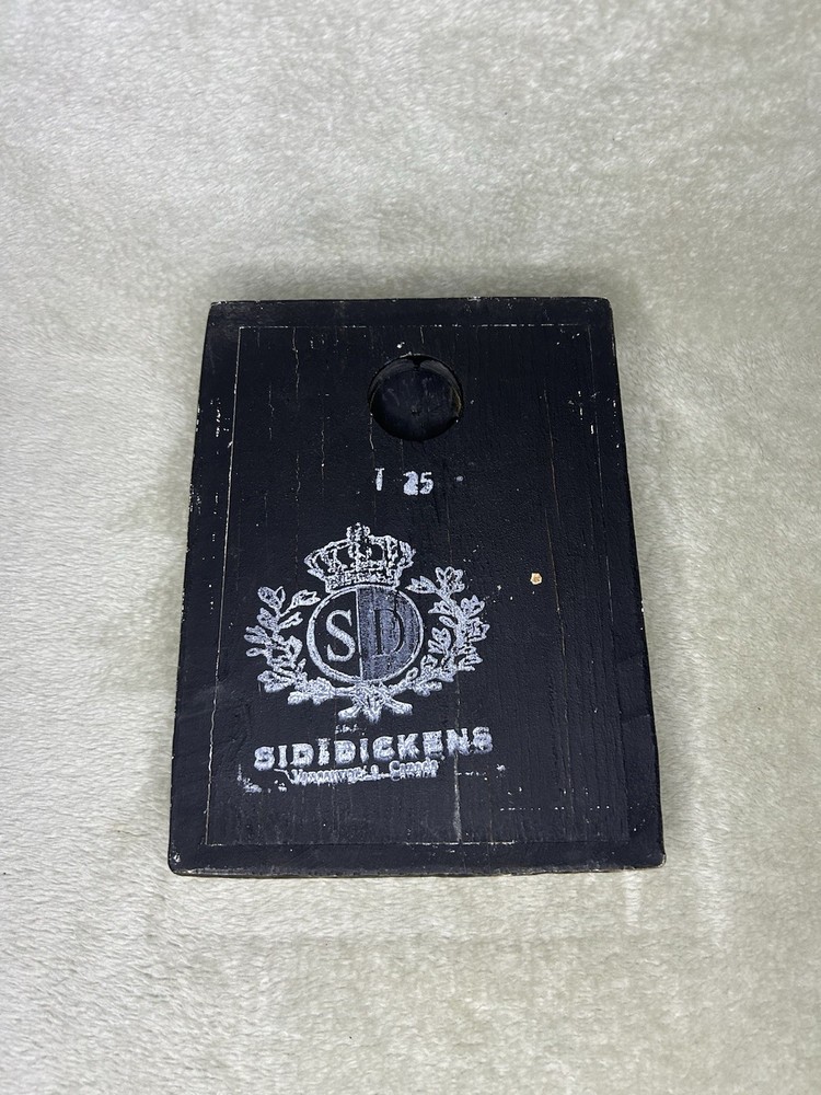 Sid Dickens QUEEN Silver Crown Retired 1998 T-25 Memory Block