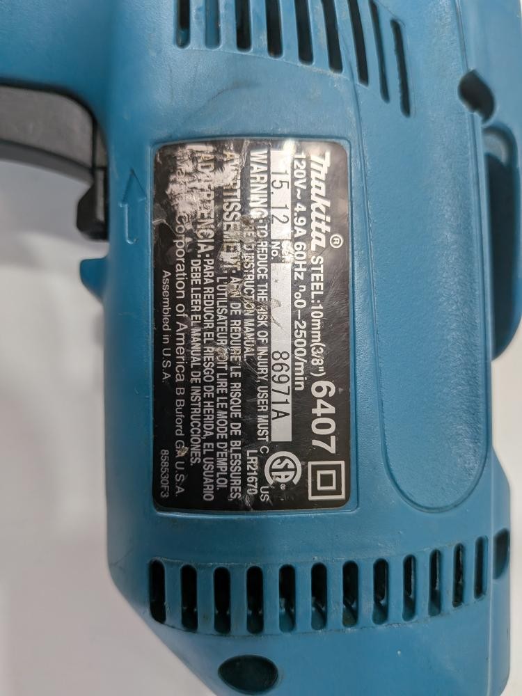 MAKITA 3/8" VARIABLE SPEED DRILL (P19016461)