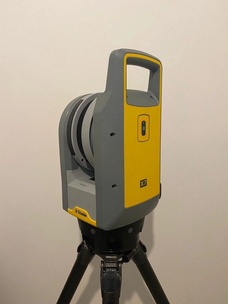 Reconditioned Trimble X7 with T10