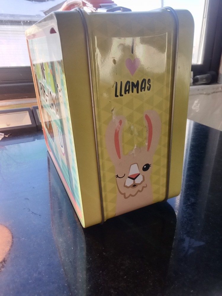 Metal Lunchbox No Prob-Llama :Nice!