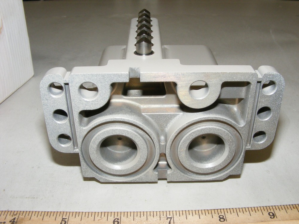 Omron VB-6111 Limit Switch NOS (zz2)