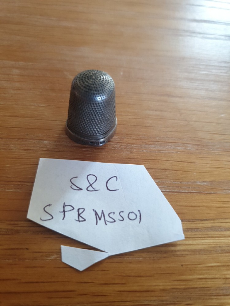 Antique Solid Silver Thimble 3.9g Hallmarked Birmingham 1892 S&C Read Descripti