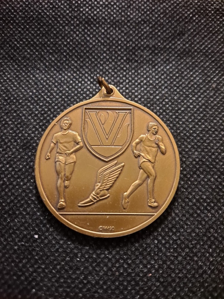 GENESEE INVITATIONAL MEDAL!    e7384UXX