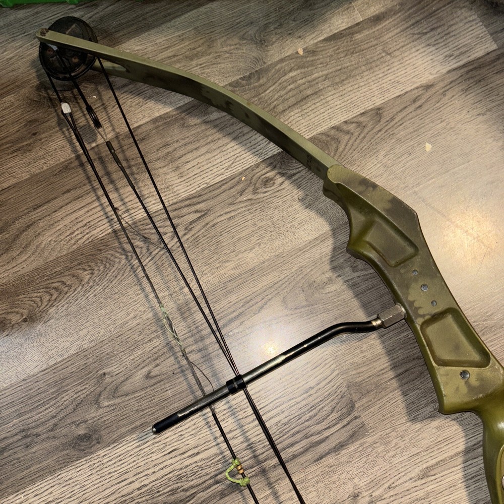 VINTAGE BEAR Whitetail II Compound Bow