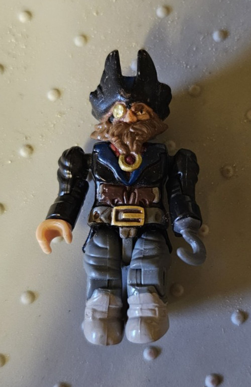 Mega Bloks Pirates - Captain Cutlass + Dragons Warriors