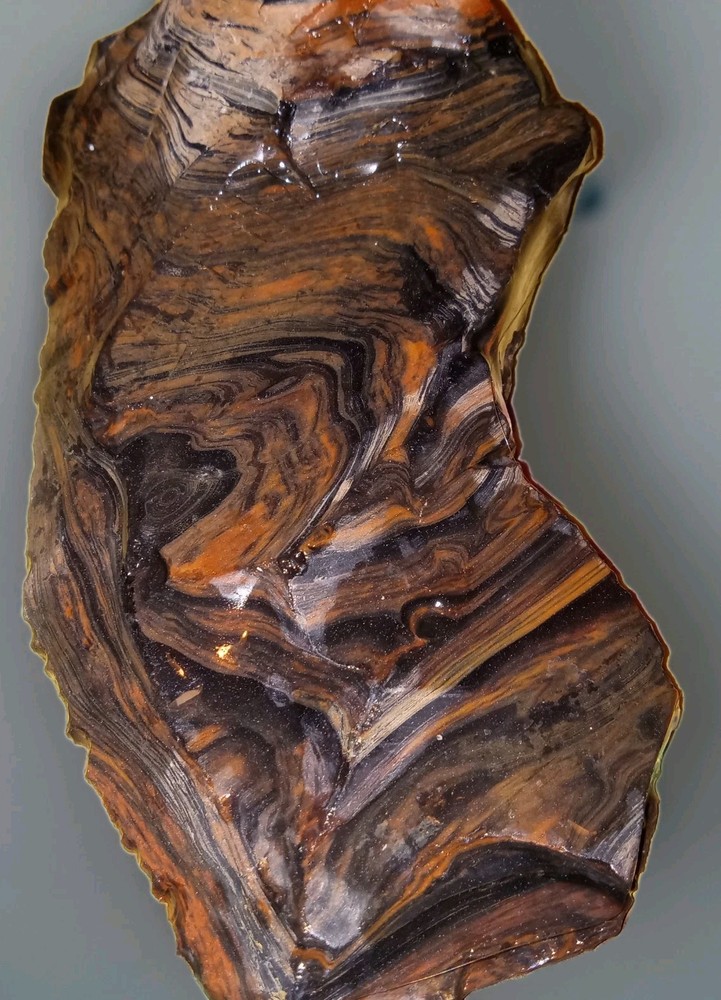 Tri-Flow Obsidian Slab 9.2 oz