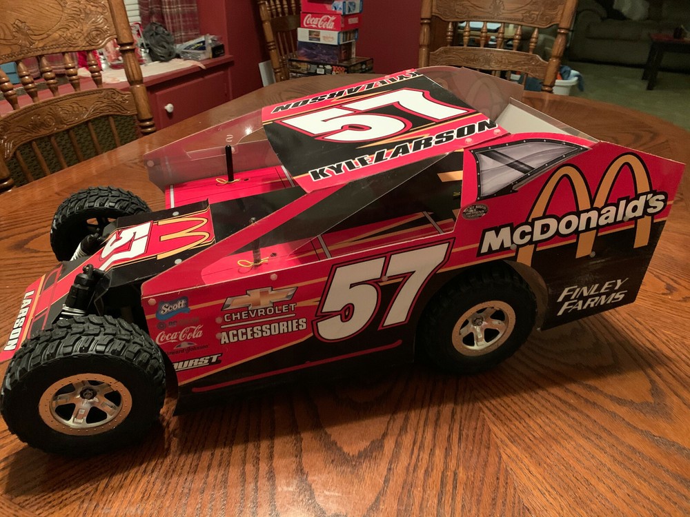 SALVAS MUDBOSS TRAXXAS SLASH KYLE LARSON THEME WRAP