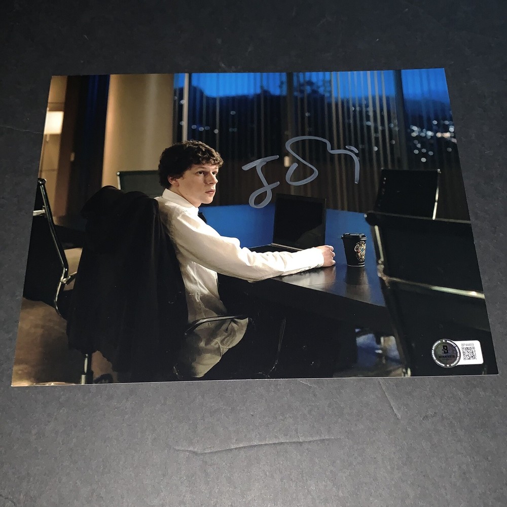 Jesse Eisenberg Signed Social Network 8x10 Photo Beckett BAS E