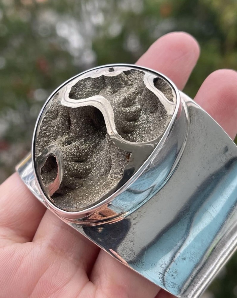 105grams Bood Unique 925 Sterling silver fossil cuff Open bangle