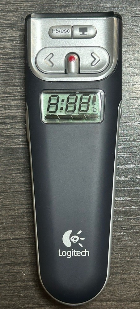 *OPEN BOX* Logitech 2.4 GHz Cordless Presenter With LCD Timer - Damaged Package