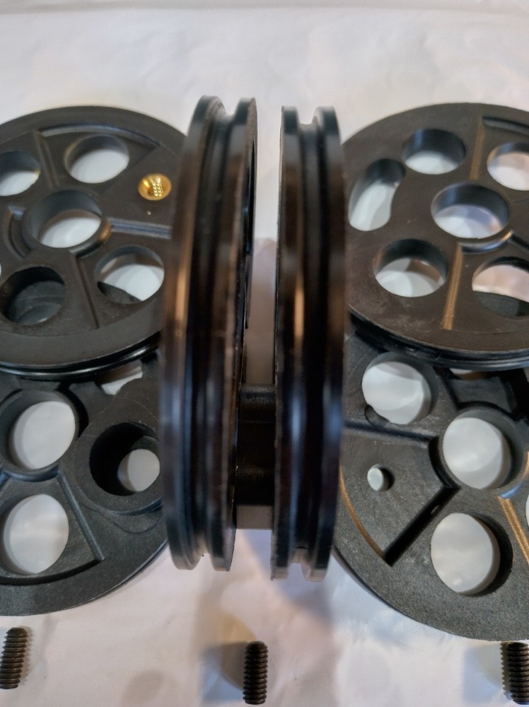 Oneida Black Eagle Bow Timing Wheels, Single Track, One Pair.