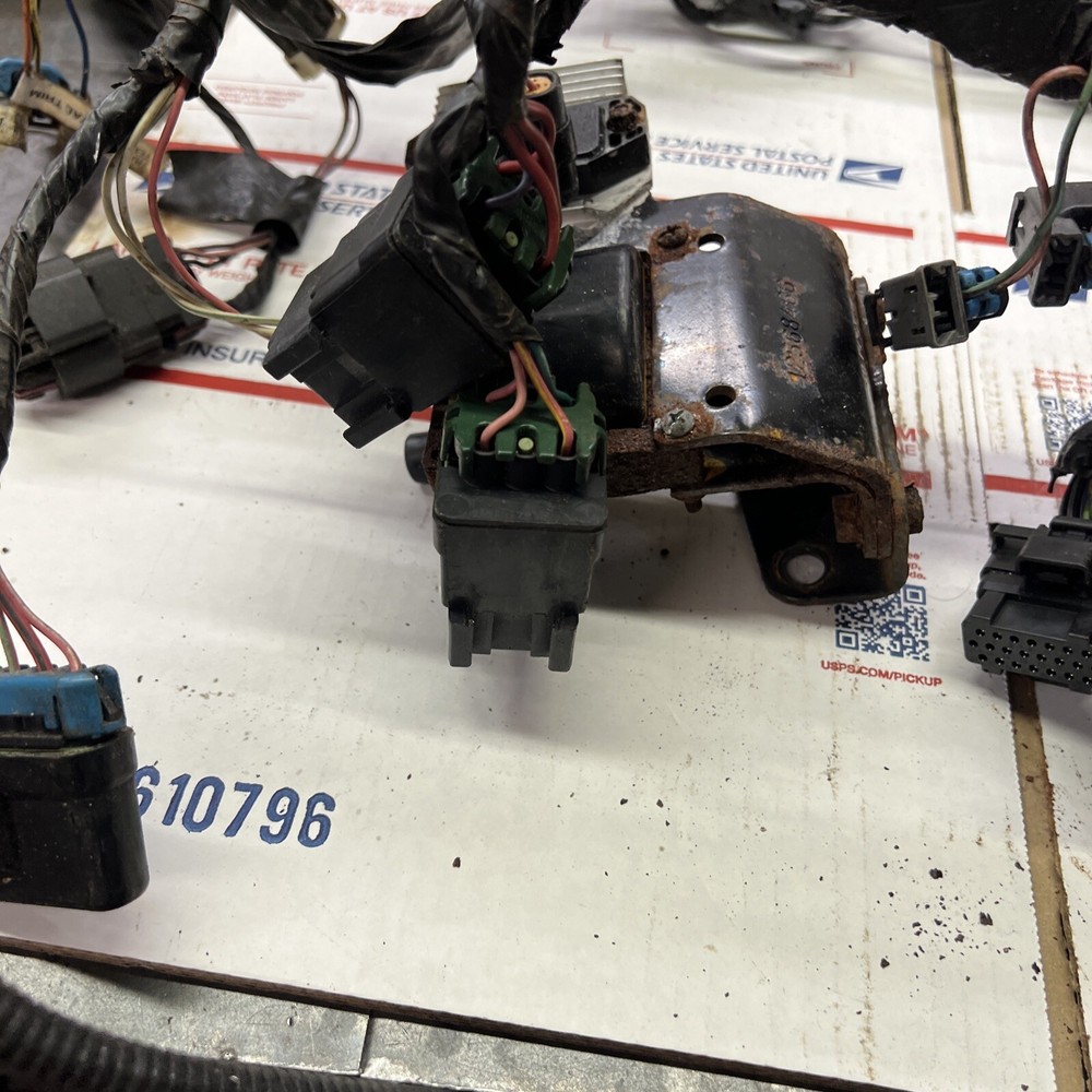 Mercruiser v6 4.3 mpi engine harness