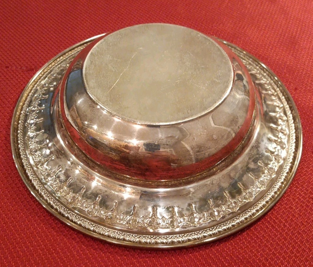 Vintage Reed & Barton 1202 Silver Plate Bowl 10"