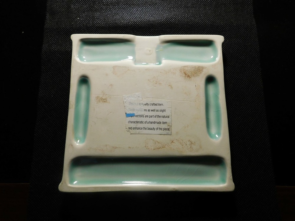 SPECIALTY CRAFTED TRIVET HOT PLATE! e266DXX