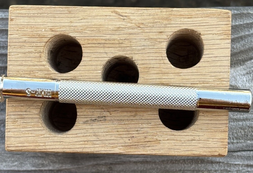 Full Handle Hemp Marijuana Leaf Stamp Leather Tool Leatherwork - Small 3/8”