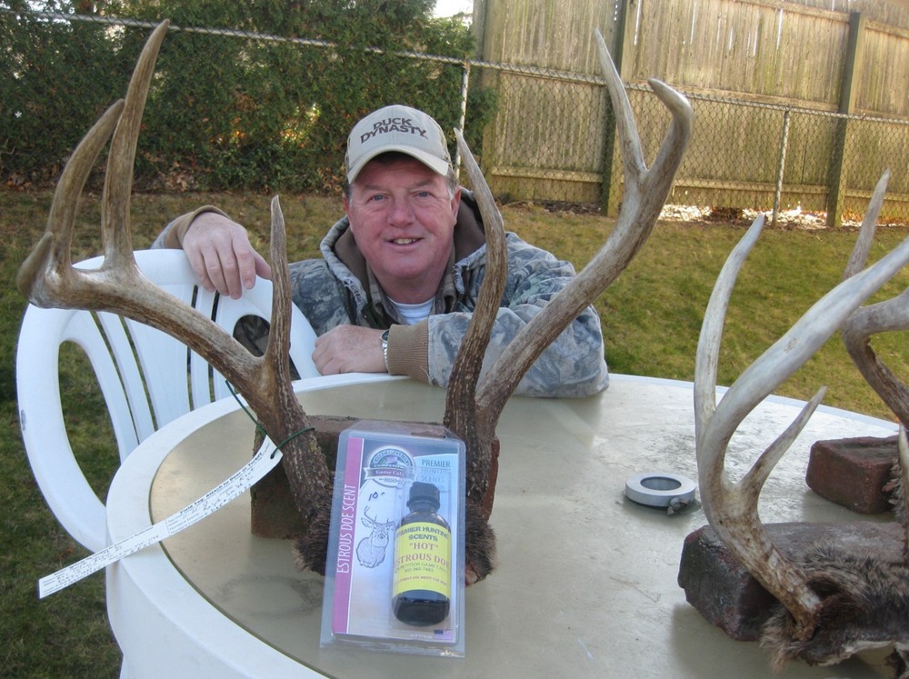 Hot Whitetail Doe Estrous 2 pack