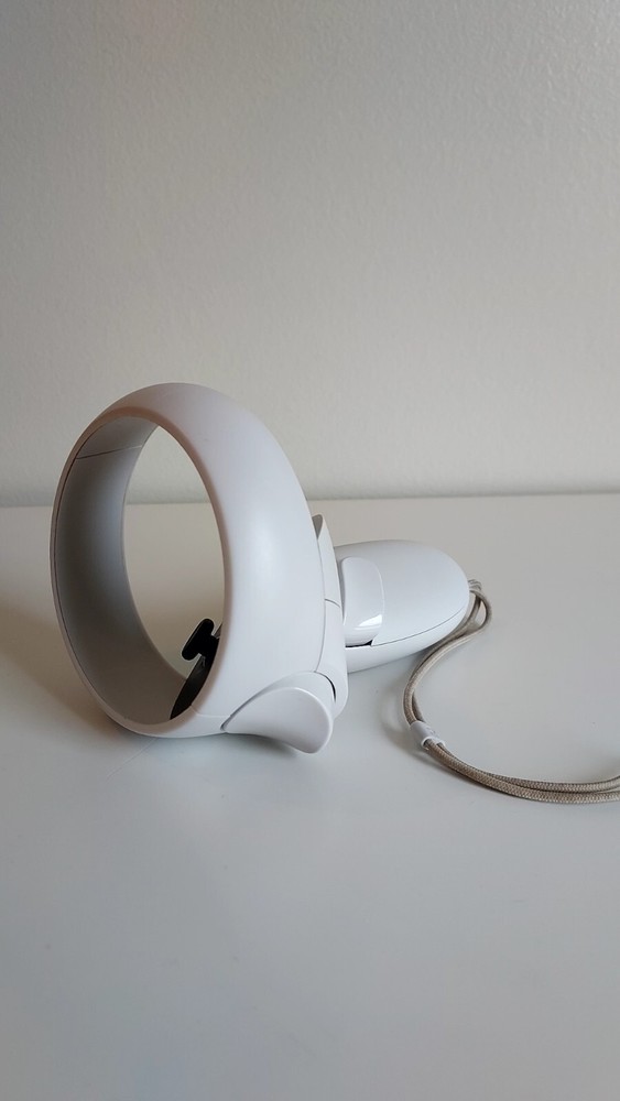 Ocuals Quest 2! 256gb! NEW head strap!