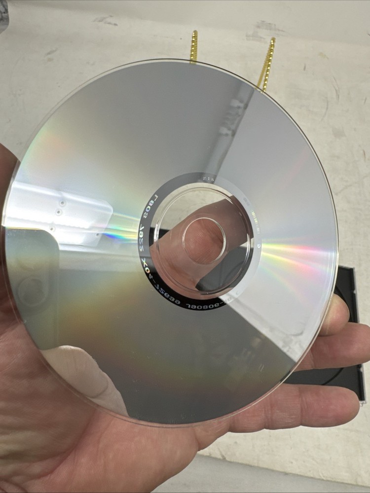Microsoft Home Publishing 2000 - 3 Disc Set - Genuine CD-ROM discs very Clean