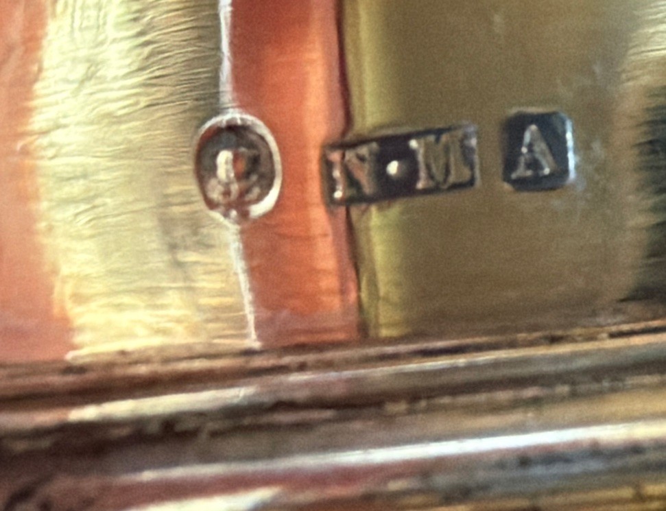 ANTIQUE STERLING SILVER TABLE SNUFF BOX by NATHANIEL MILLS, BIRMINGHAM, 1864