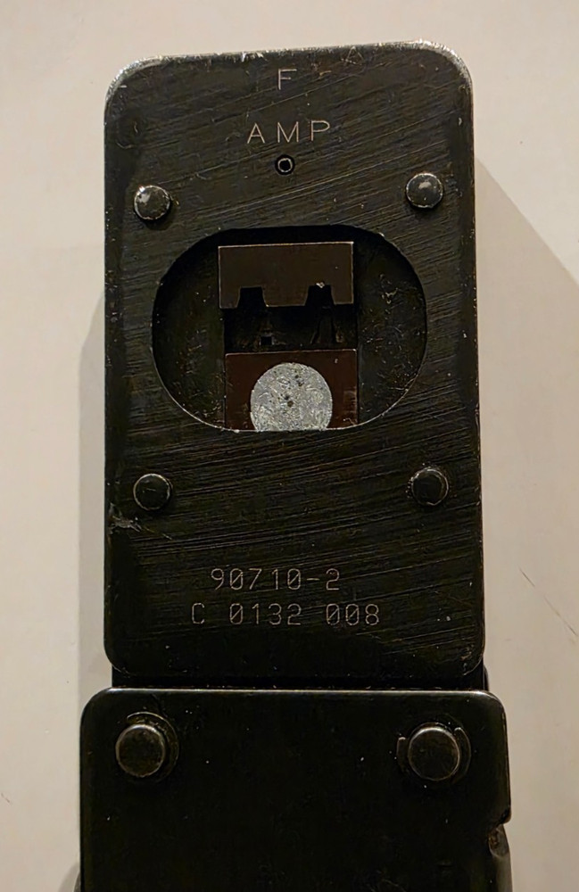AMP - 90710-2 Hand Crimping Tool