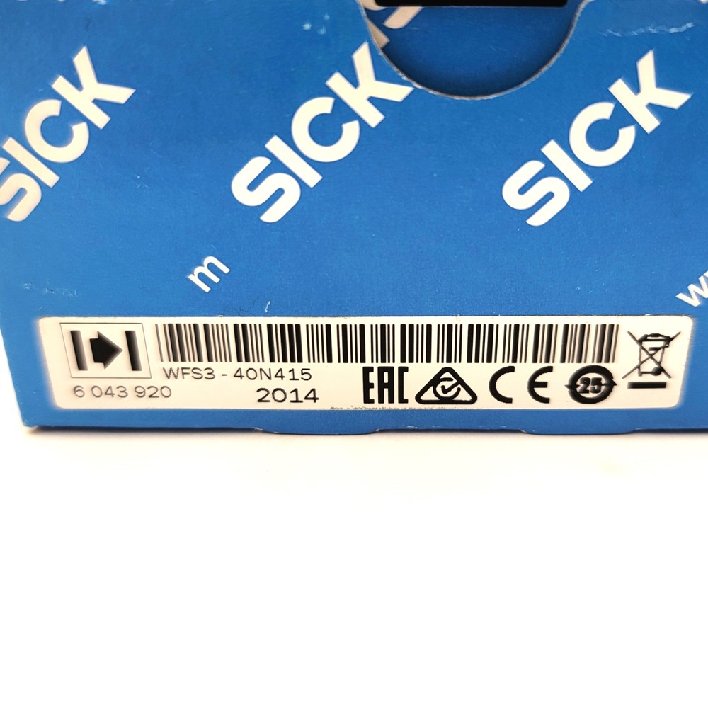 SICK WFS3-40N415 Label Fork Sensor Width: 3mm, Depth: 42mm, 10-30VDC, MDO: 2mm