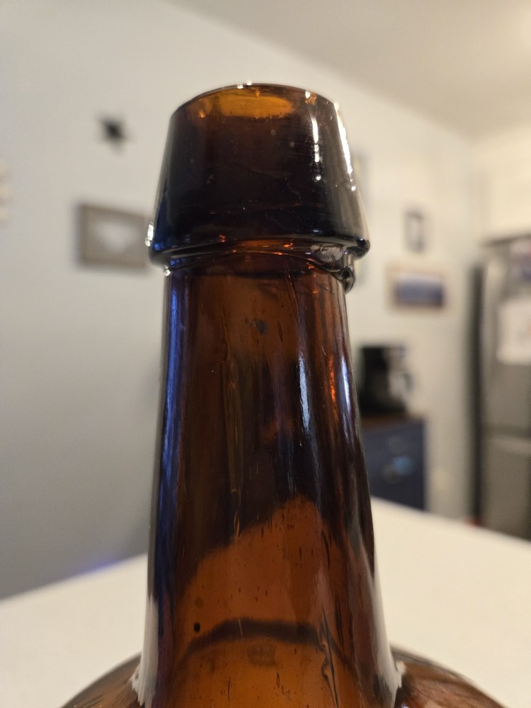 Amber, B.F.C. Demijohn