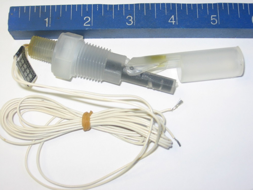 Compac Engineering 650-P Liquid Level Magnetic Snap-Action Float Switch 1/2" NPT