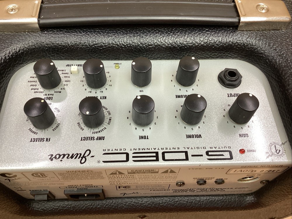 Fender G-Dec Junior Electric Guitar Amp Amplifier Type pr 718