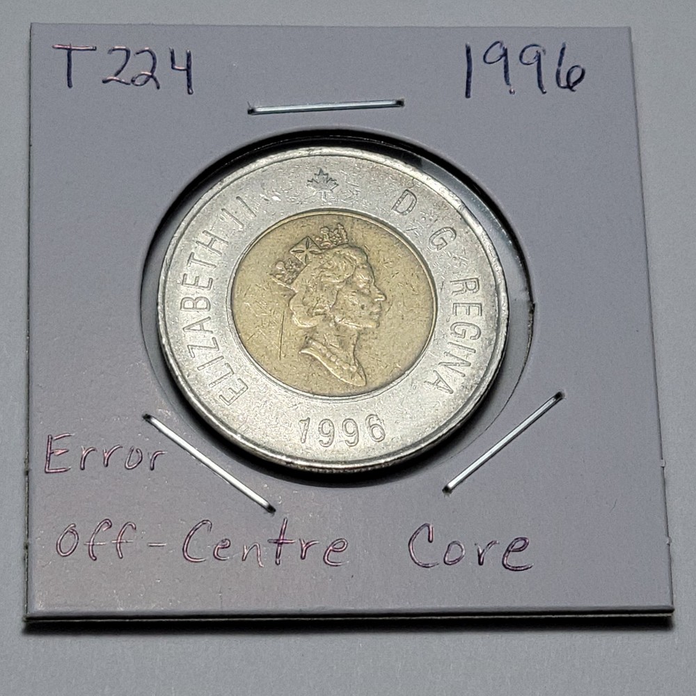 ERROR 1996 Slight Off-Centre Core CANADA 2 Dollar Toonie T224a