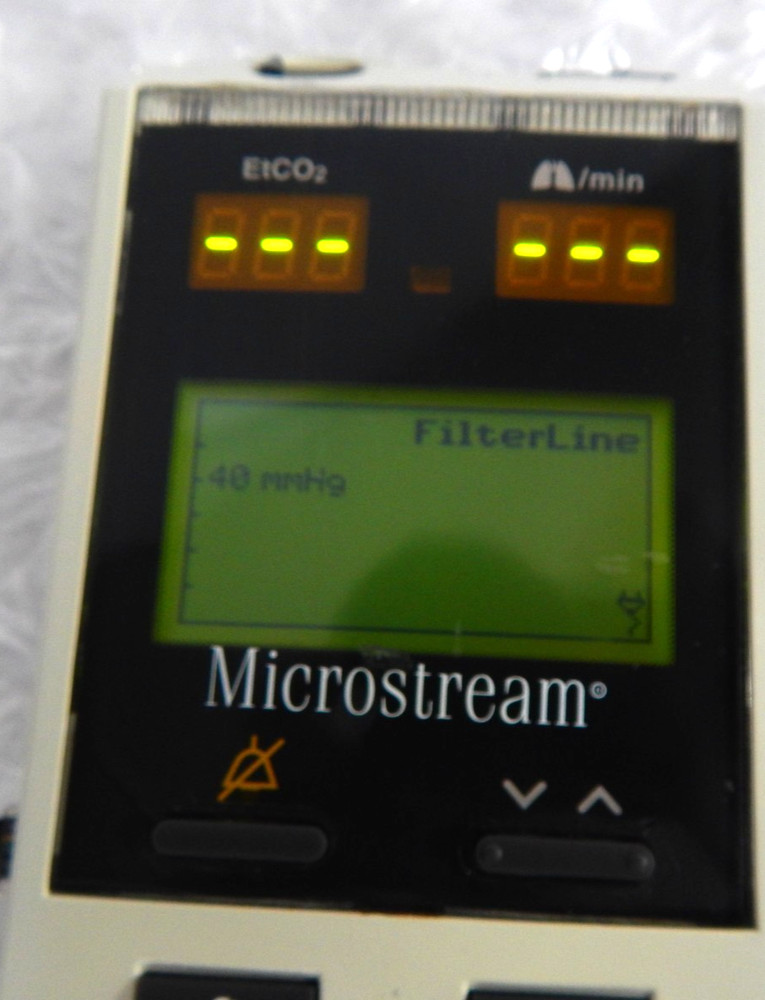 ORIDION MICROCAP HANDHELD CAPNOGRAPH S/N 175