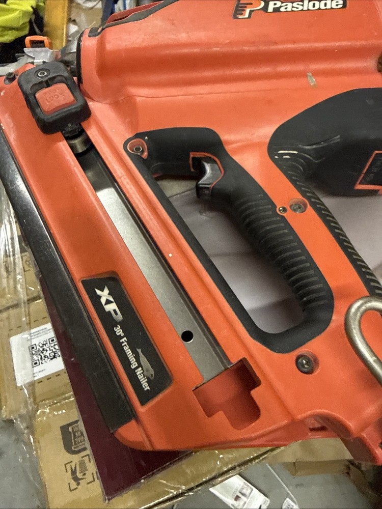 Paslode CF325XP Framing Gun - 905600 Untested So As Is