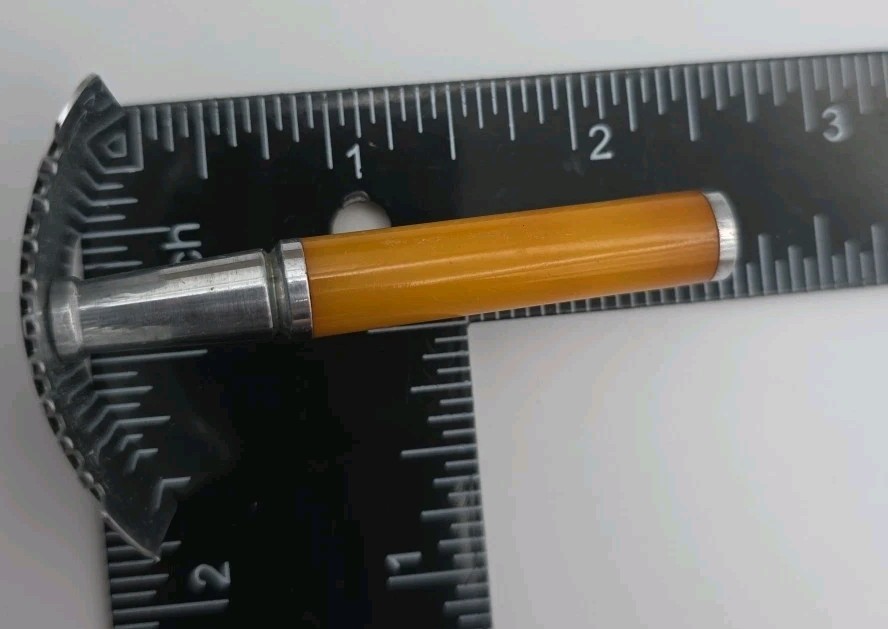 Debette Corn Safety Razor With Bakelite Handle