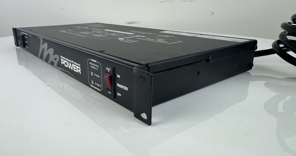 Middle Atlantic USC-6R Universal 6-Step Sequencing Controller