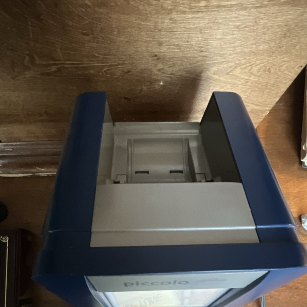 Abaxis Piccolo Xpress Chemistry Analyzer, working, latest firmware no printer