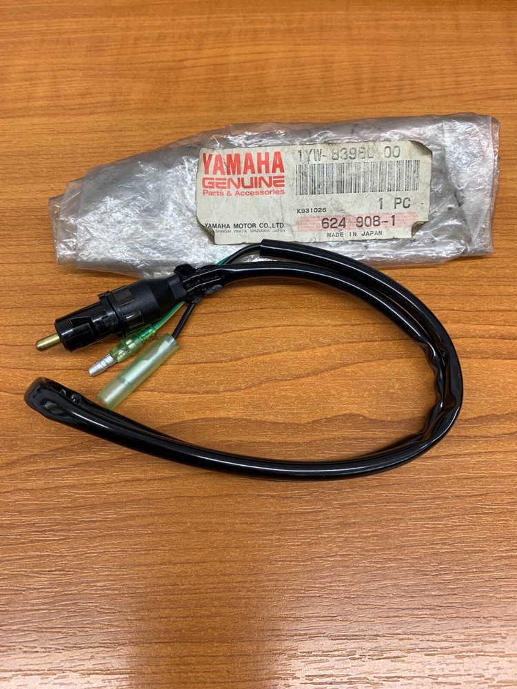 1YW-83980-00 FRONT BRAKE STOP LIGHT SWITCH