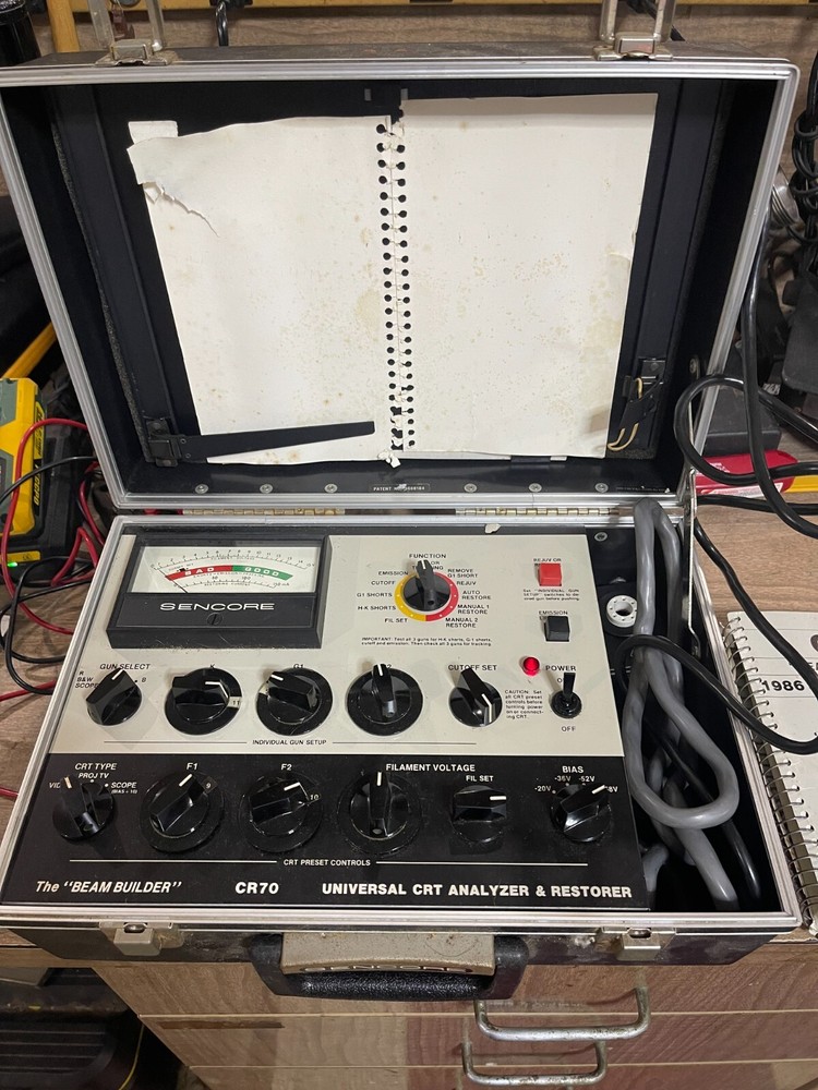SENCORE CR70 Beam Builder, Universal CRT Analyzer & Restorer Manual