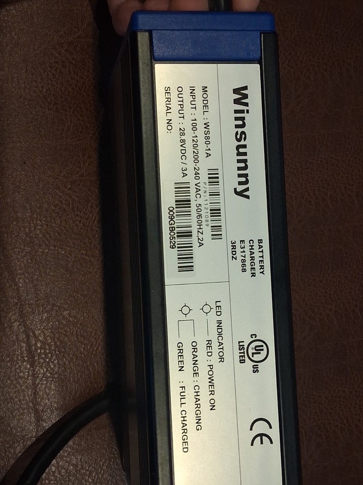Winsunny Battery Charger Model WS80-1A