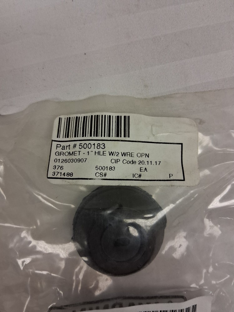 1" panel pass thru grommet