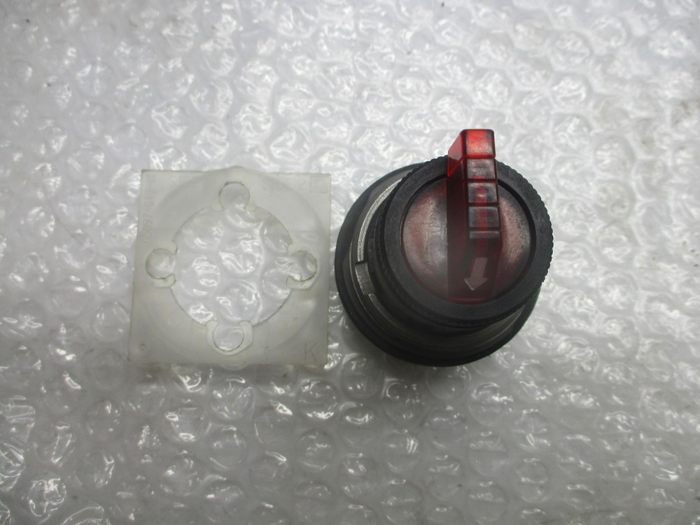 INDUSTRIAL SPARE 65122-103 SELECTOR SWITCH RED NSNP