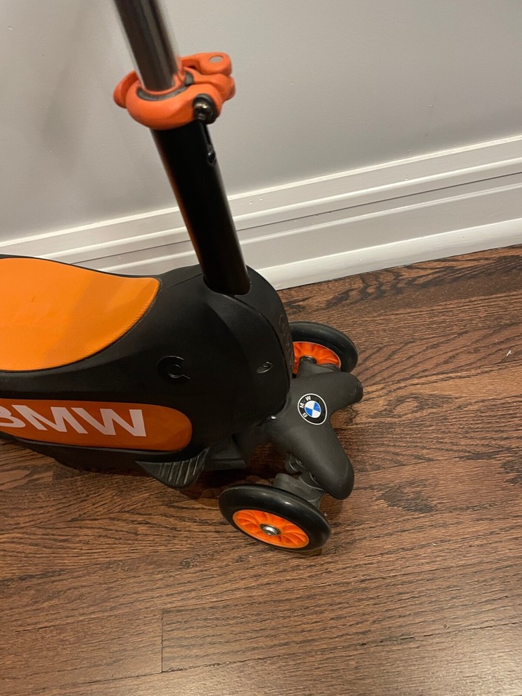 BMW Kids Scooter - m-cro