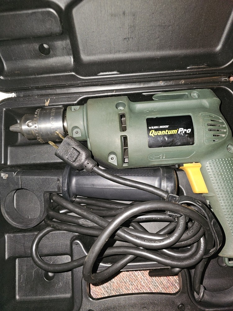 Black And Decker Quantum Pro Keyless Variable Speed 3/8” Corded Drill